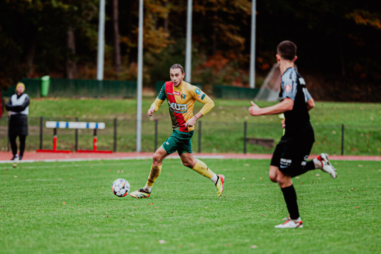 Sokół Kolbuszowa Dolna - Naprzód Jędrzejów